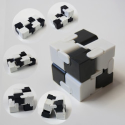Кубик антистрес Infinity Cube (білий з чорним)