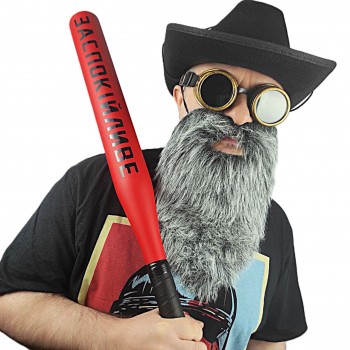 Бейсбольная бита с надписью 