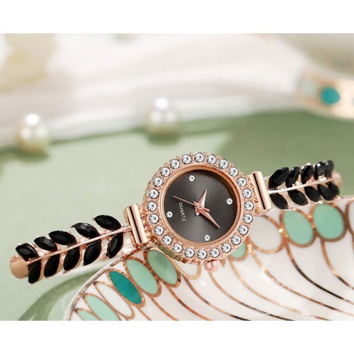 Жіночий наручний годинник з кристалами і листочками «Нічна елегантність», чорний, регульований браслет Жіночий наручний годинник з кристалами і листочками «Нічна елегантність», чорний, регульований браслет