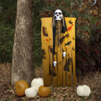 Декор для Хэллоуина Призрачный Череп (125см) горчичный с черным 10096