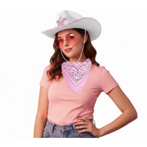 Біла ковбойська шляпа з зіркою, рожеві окуляри та хустка – для тих, хто йде по життю з вогнем в очах