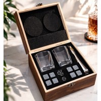 Набір для віскі з каменями в дерев'яній коробці — квадратні склянки + 8 каменів