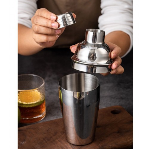 Шейкер для коктейлів 550 мл з нержавіючої сталі (барний, 3-складовий)