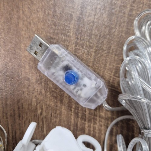Гірлянда-штора LED 3×3 м, 300 ламп, тепле світло, USB 5V, з гачками та пультом Гірлянда-штора LED 3×3 м, 300 ламп, тепле світло, USB 5V, з гачками та пультом