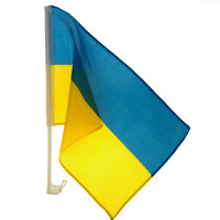 Прапор України на машину